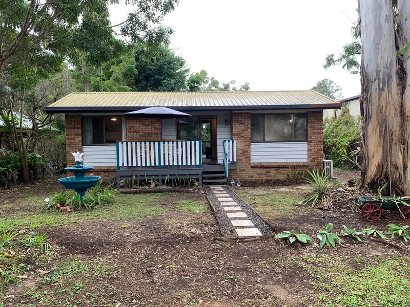 Real Estate & Property for Sale in Coochiemudlo Island, QLD 4184