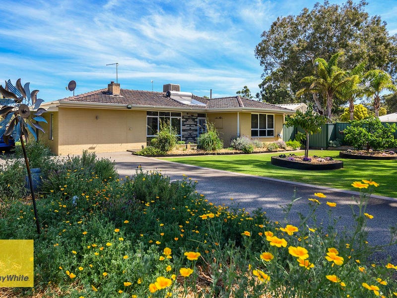 75 Henley Street, Henley Brook, WA 6055