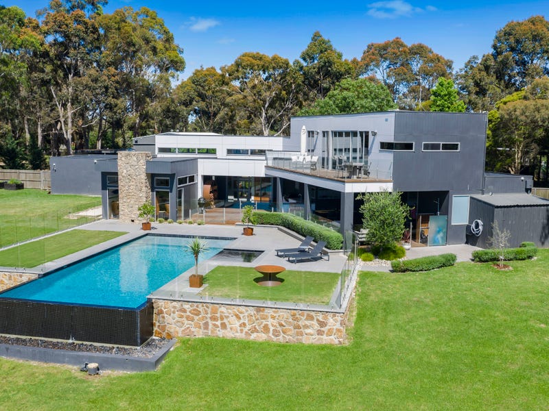 93 Jones Road, Tyabb, Vic 3913 Property Details