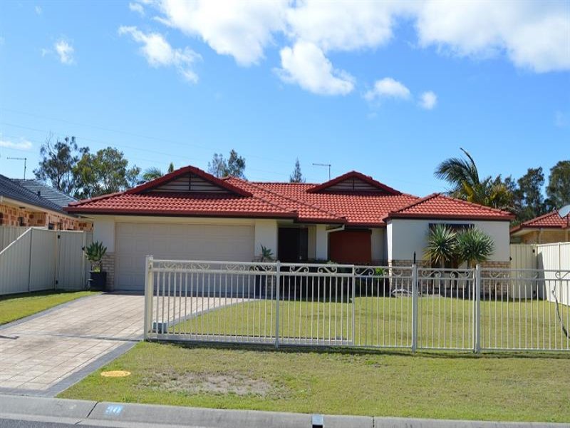 30 Bayview Dr, Yamba, NSW 2464 Property Details