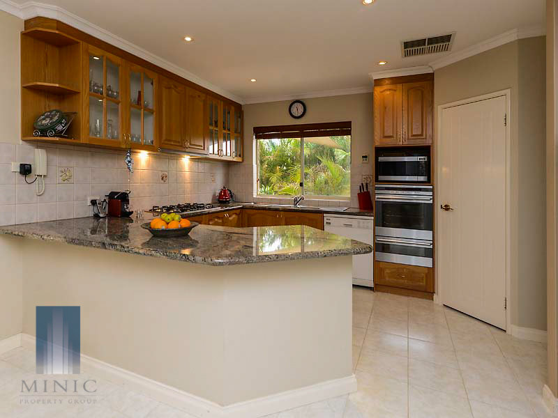 66 Welwyn Avenue, Manning, WA 6152 Property Details