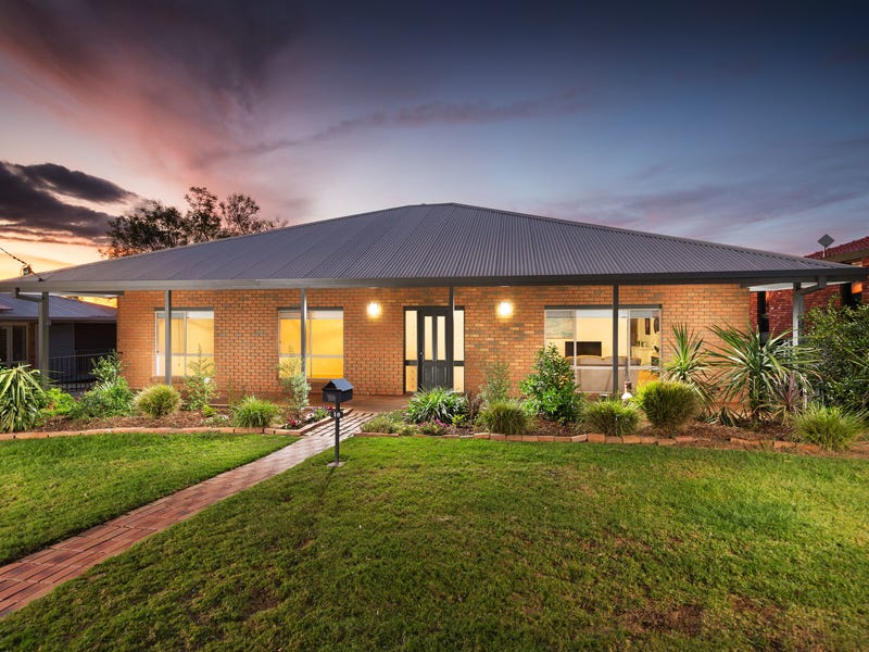 10 Craig Drive, Bellbridge, Vic 3691