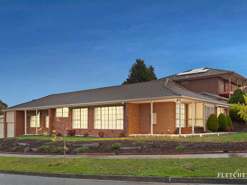 1 Maverick Close, Doncaster, Vic 3108 Property Details