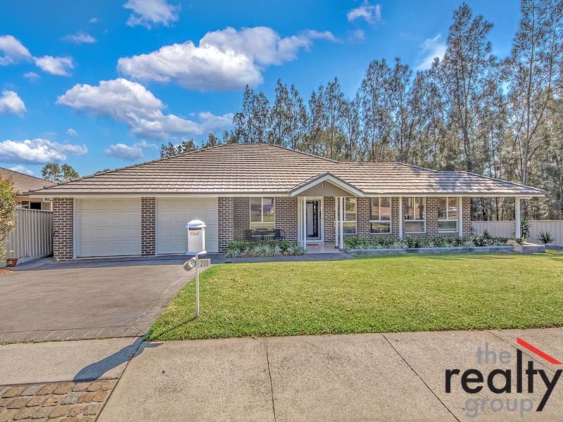 200 Mount Annan Drive, Mount Annan, NSW 2567