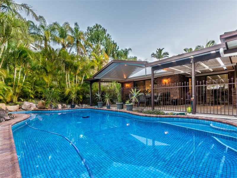 20 California Drive, Oxenford, QLD 4210