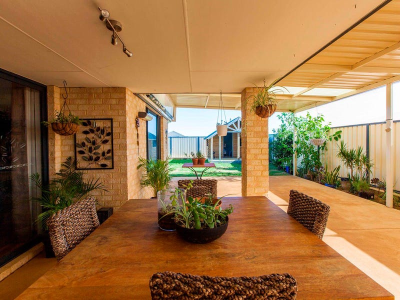 62 Hurd Road, Bullsbrook, WA 6084 Property Details