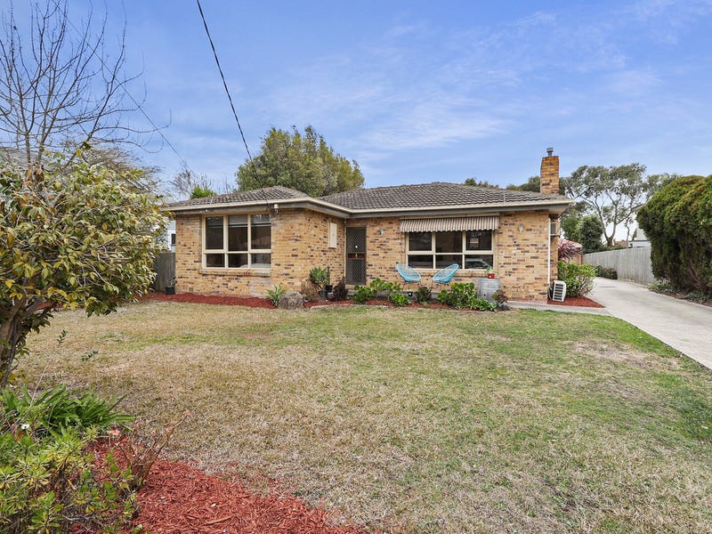 1/14 Wordsworth Street, Mooroolbark, Vic 3138 - Property Details