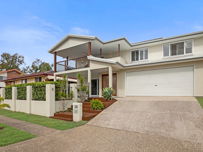 27 Raintree Street, Mansfield, QLD 4122