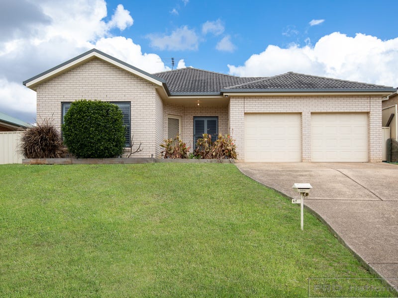 47 Canterbury Drive, Raworth, NSW 2321