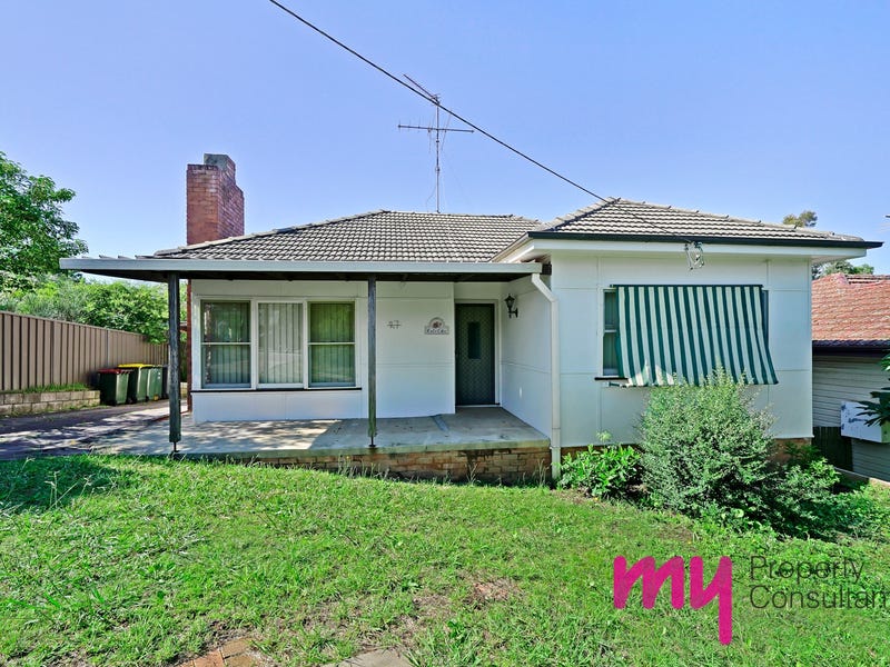 27 Street, Campbelltown, NSW 2560 Property Details