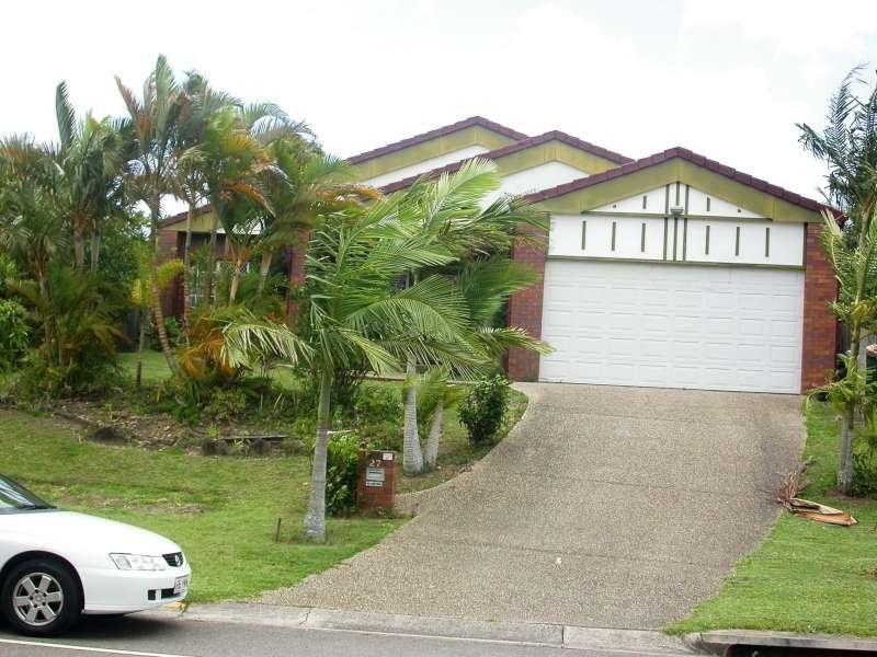 27 Ballybunion Drive, Parkwood, QLD 4214