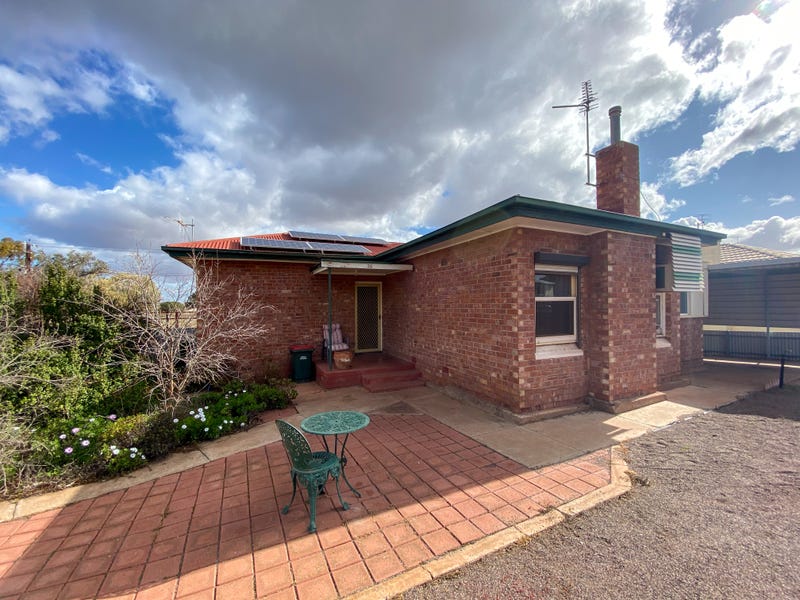 25 Murn Crescent, Whyalla Norrie, SA 5608 House for Sale realestate