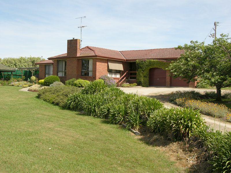 410 Main Neerim Road, Drouin West, VIC 3818