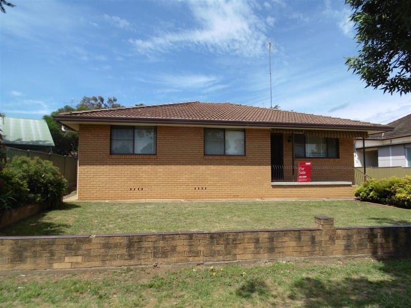 75 Currajong Street, Parkes, NSW 2870 Property Details