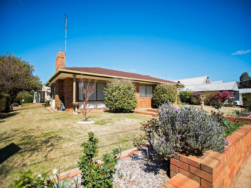 275 Pakenham Street, Echuca, Vic 3564 Property Details