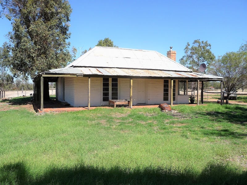 1 North Road, York, WA 6302 House for Sale