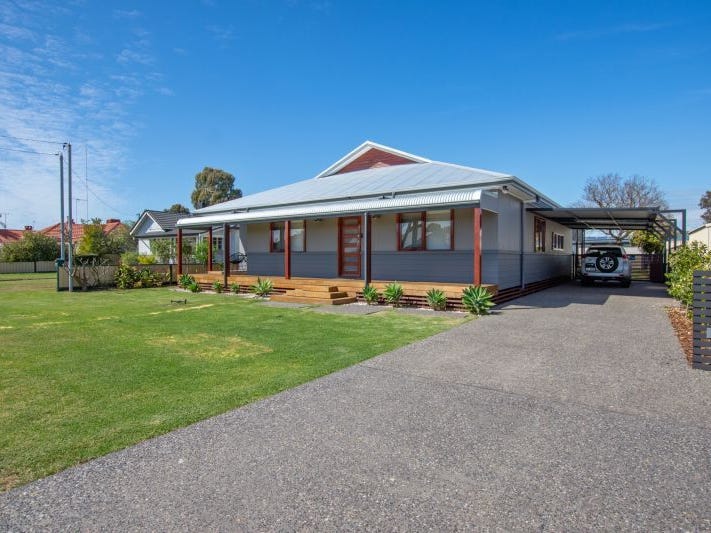 31 Peet Street, Harvey, WA 6220 Property Details