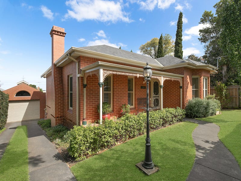 31 Buckland Avenue, Newtown, VIC 3220