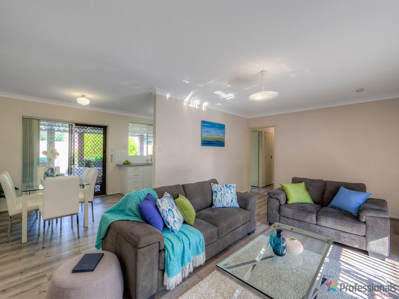 339 Holmes Road, Forrestfield, WA 6058