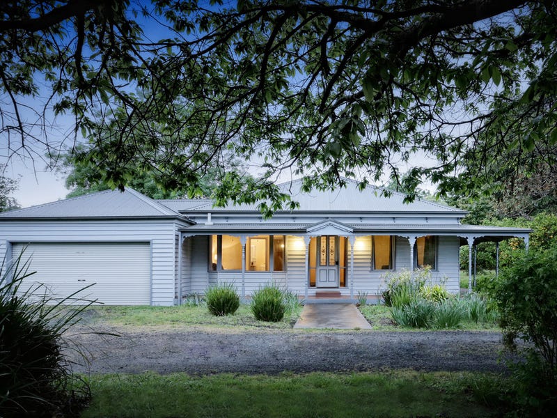 25 Meadowview Lane Emerald Vic 3782 Property Details