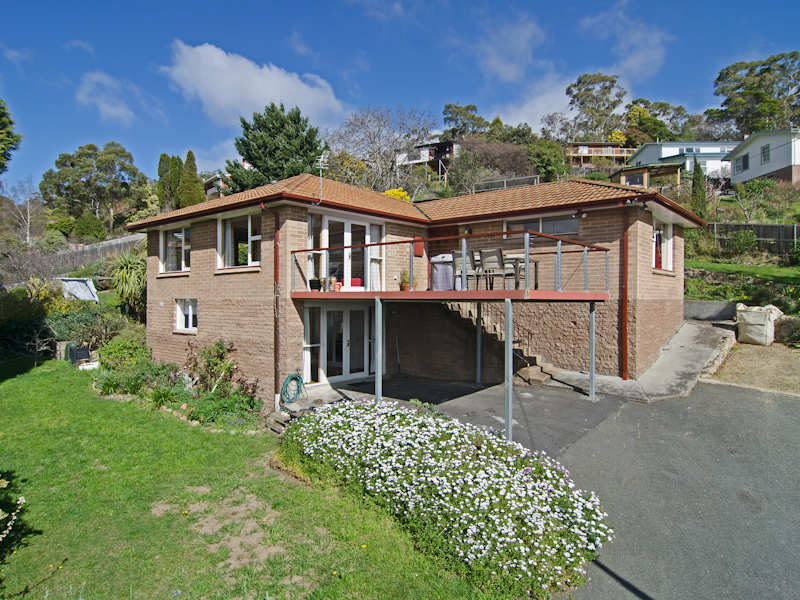 28A Giblin Street, Lenah Valley, TAS 7008