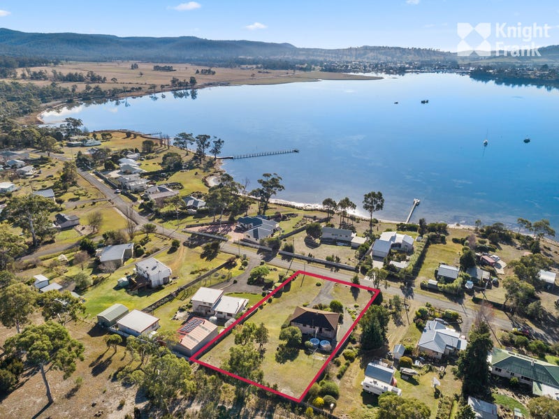 28 Barton Avenue, Triabunna, Tas 7190 Property Details