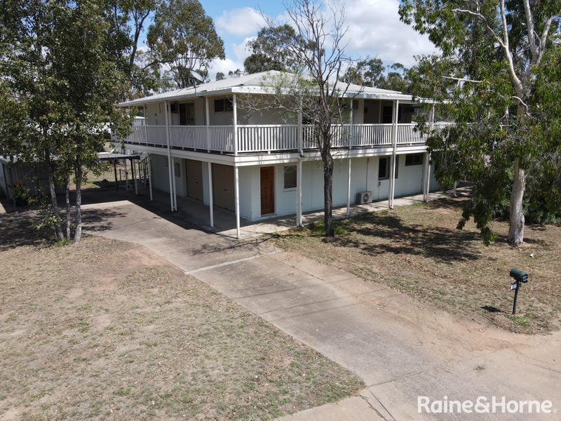 31 Russell Drive, Middlemount, Qld 4746 House for Sale realestate