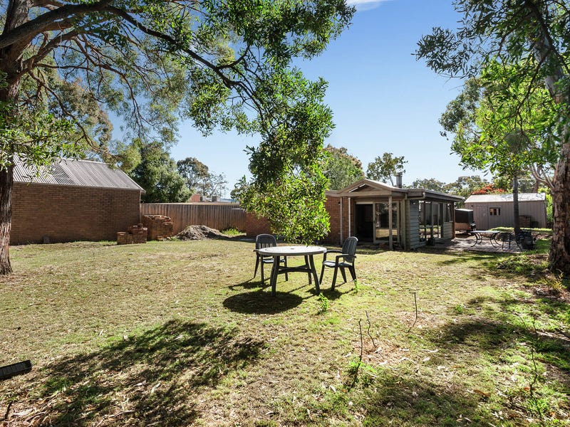 25 Bruce Street, Balnarring, Vic 3926 Property Details