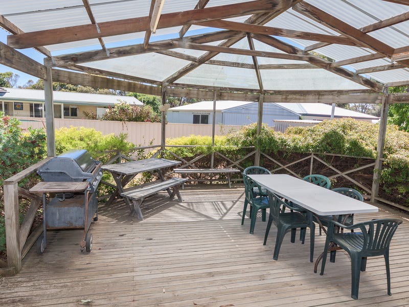 4 LaRonde, Carrickalinga, SA 5204 Property Details