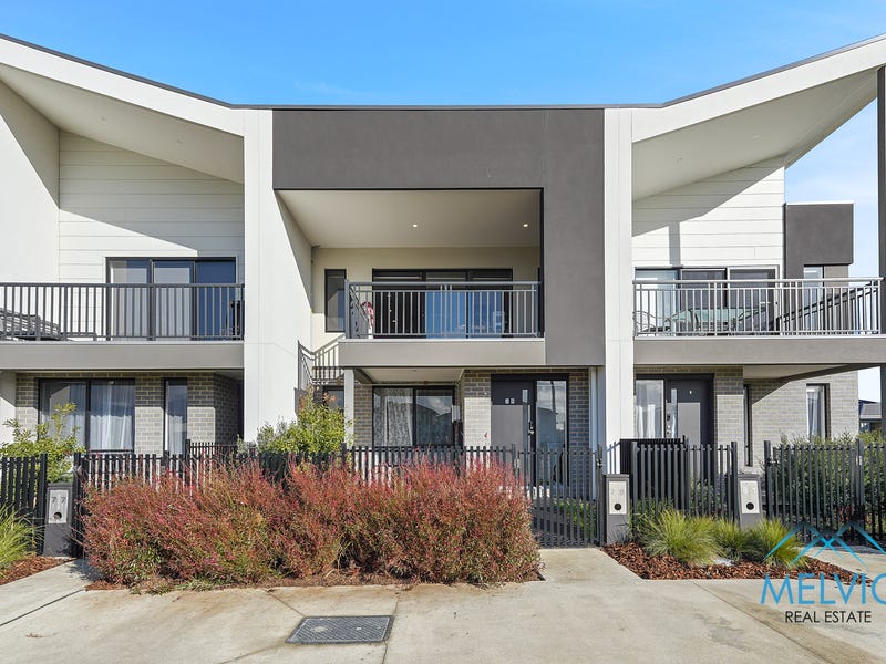 79 Flanagan Avenue, Officer, Vic 3809 Townhouse for Sale realestate