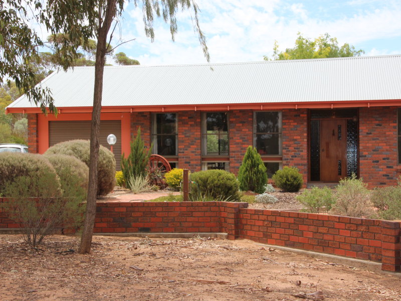 8 Whyte Avenue, Kimba, SA 5641