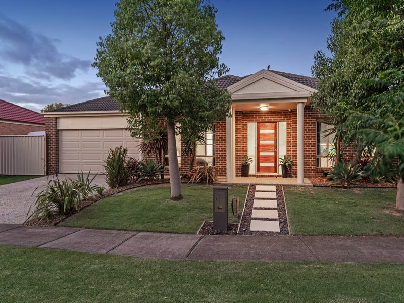 10 Glengarry Place, Craigieburn, Vic 3064 Property Details