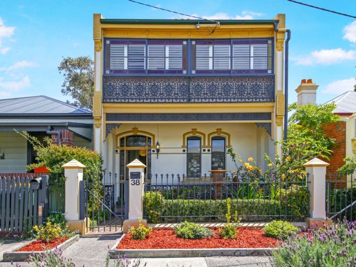 38 Gordon Avenue, Hamilton, NSW 2303 Property Details