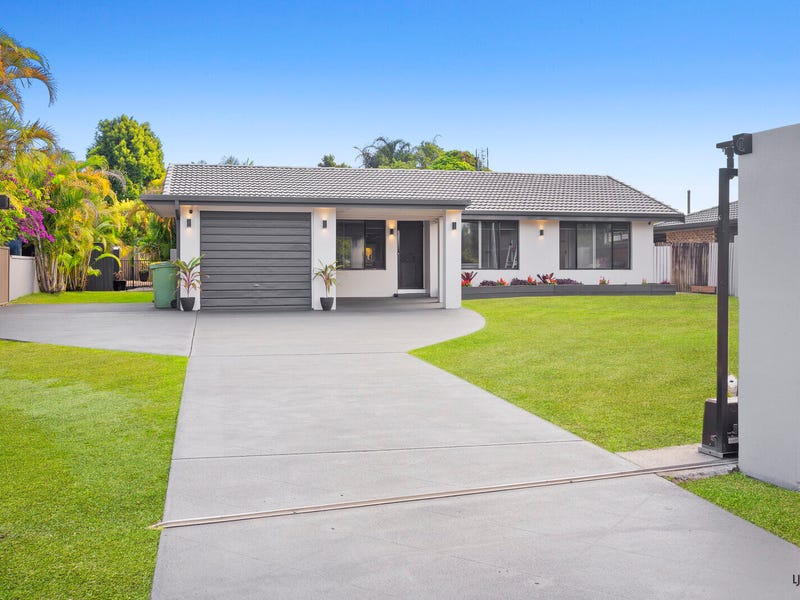 Houses for Sale in Palm Beach, QLD 4221