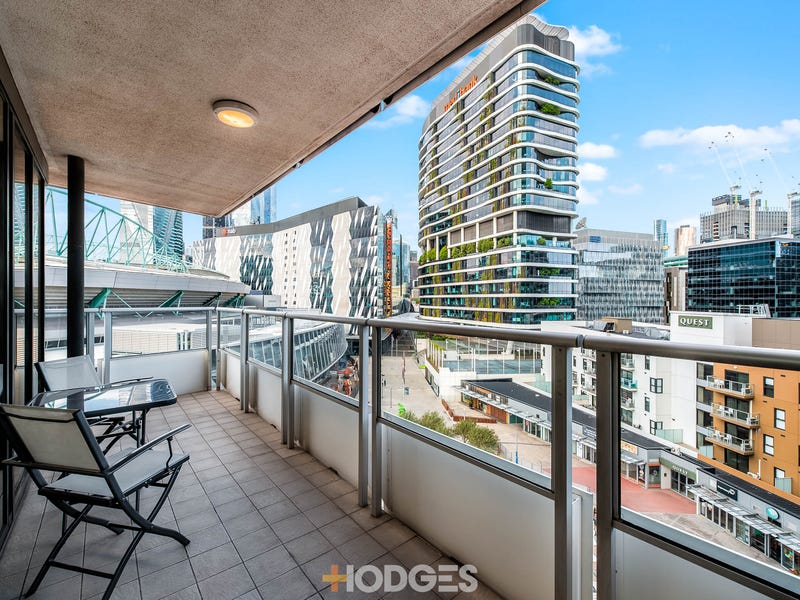 1113/100 Harbour Esplanade, Docklands, Vic 3008 - Property Details