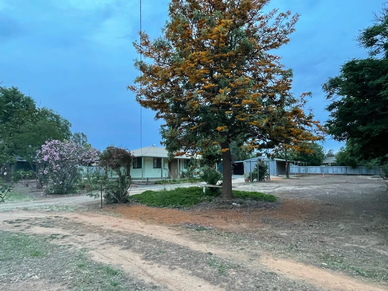 34 Mathoura Street, Mathoura, NSW 2710 Property Details