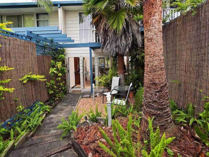 Unit 5/67 Buderim Avenue, Mooloolaba, Qld 4557 Property Details