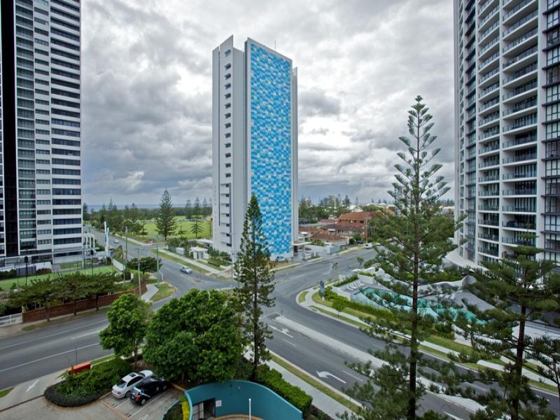 606 'Neptune Resort' 30 Surf Parade, Broadbeach, Qld 4218 Property