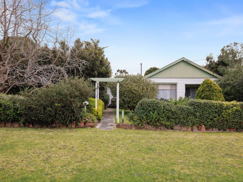 28 Cameron Street, Wonthaggi, Vic 3995 Property Details