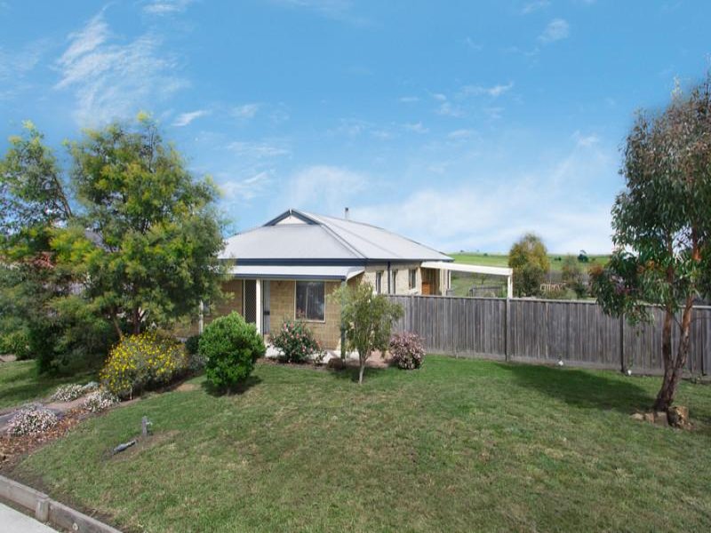22 Greenfields Drive, Moriac, Vic 3240 Property Details