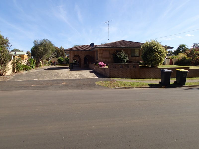 13 Young Street, Manjimup, WA 6258 Property Details