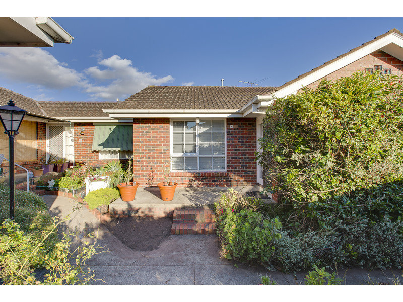 4/7 Wellington Street, Mornington, Vic 3931 Property Details