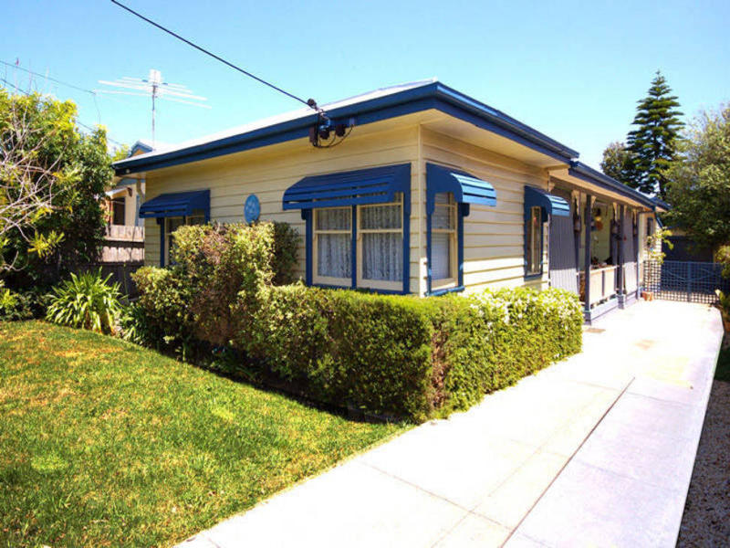 20 Third Avenue, Rosebud, Vic 3939