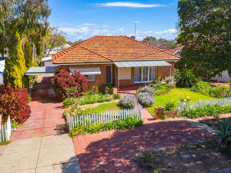 73 Murray Road, Bicton, WA 6157