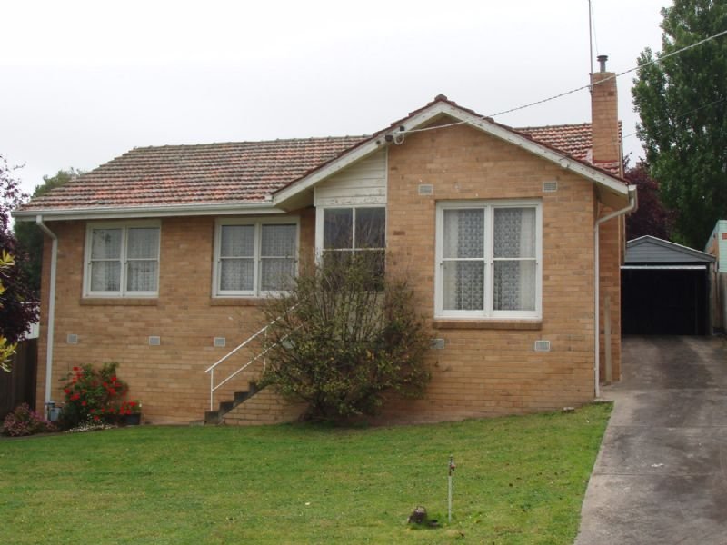 1 Almond Drive, Doveton, VIC 3177