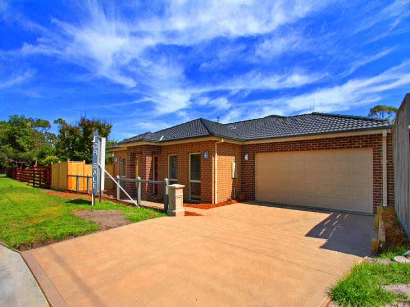 72 Woonton Crescent, Rosebud, Vic 3939 Property Details