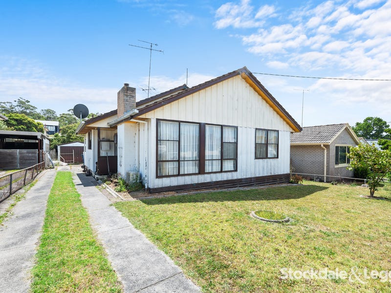 15 Porter Street, Morwell, Vic 3840 House for Sale