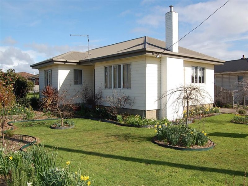 48 Main Road, Town, TAS 7253