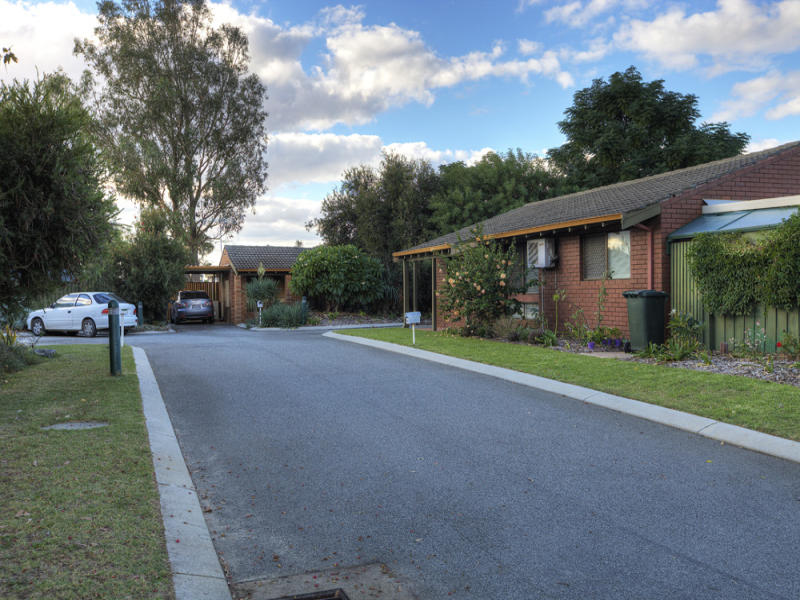 8B Street, Midland, WA 6056