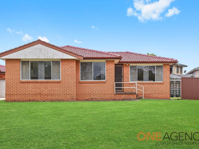 14 Comberford Close, Prairiewood, NSW 2176 - Property Details